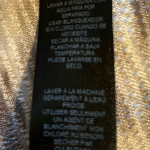 Travelers Collection by Chico’s Tunic Blouse Women 2 (Large - 12)) Animal Print - Picture 6 of 11